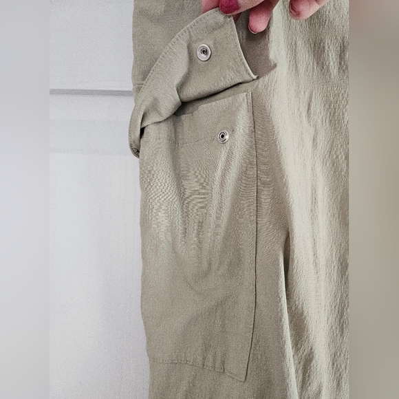 Athleta Trekkie Utility Cargo Pant - Picture 7 of 8